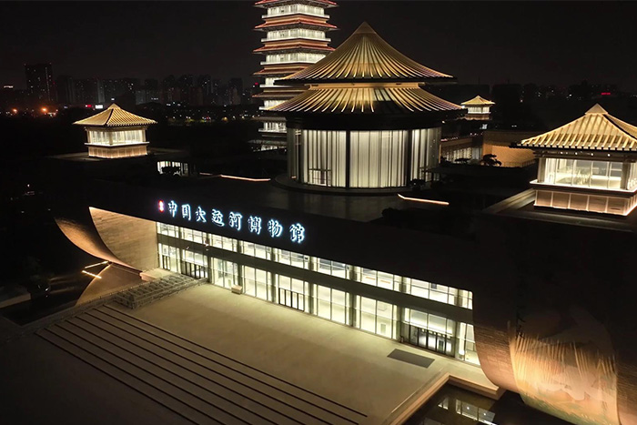 如何選擇專(zhuān)業(yè)的樓體亮化公司？關(guān)鍵看這幾點(diǎn)！