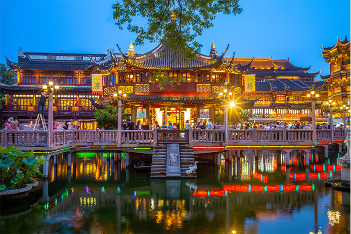 景區(qū)不做亮化，吸引力不再，快行動(dòng)！