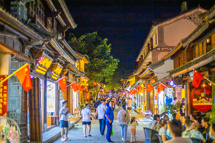 照亮夜空，煥發(fā)經(jīng)濟(jì): 文旅亮化引領(lǐng)夜間消費新潮流