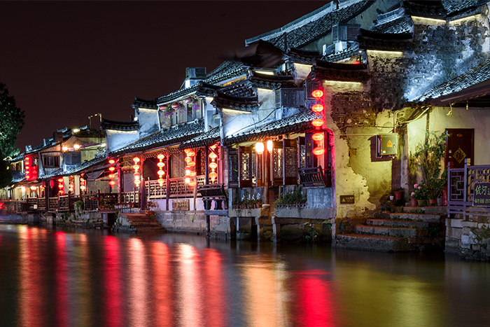 燈光一開客自來！景區(qū)如何靠夜游亮化突破30%客流增長