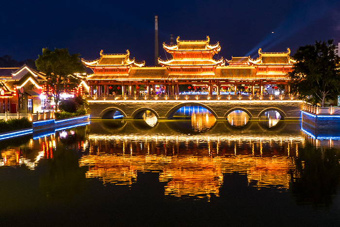 不為游客著想的景區(qū)夜游亮化，注定失??！